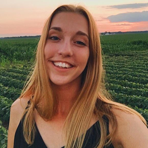 hey guys! Cassidy here :) - Picture 1 of 1